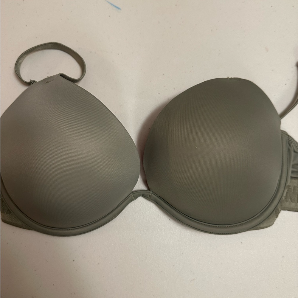 Victoria's Secret PINK Olive Push up bra 32DD